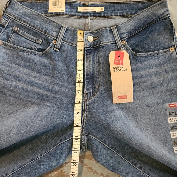 Levi's Curvy Bootcut Mid Rise Blue Jeans Women's Size 31 / 12 Short - Picture 12 of 14